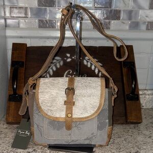 EUC Stuffed Myra Bag Gray, Brown and Cream Crossbody Saddle Bag with tags